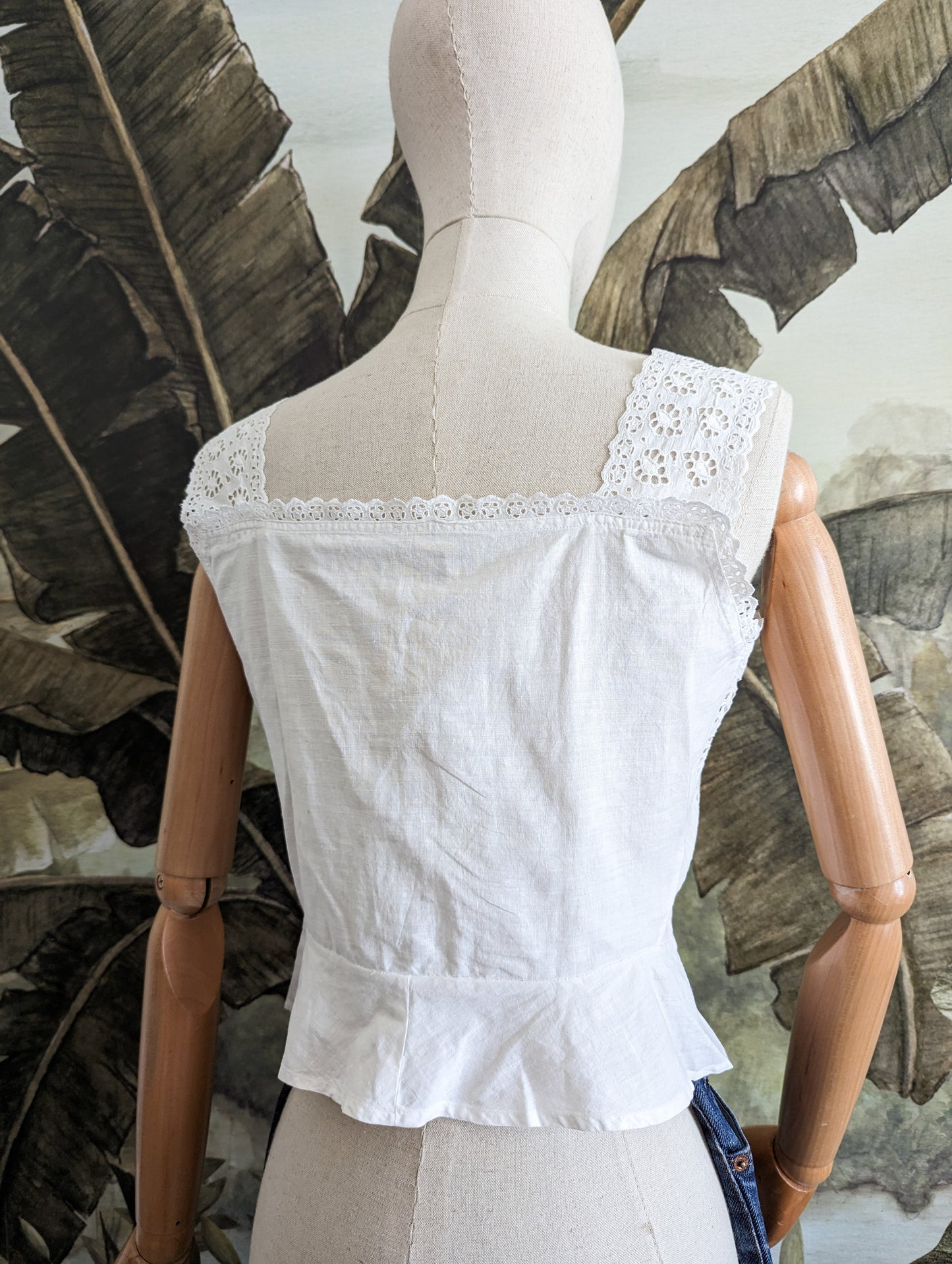 Top brodé 1900's taille 34