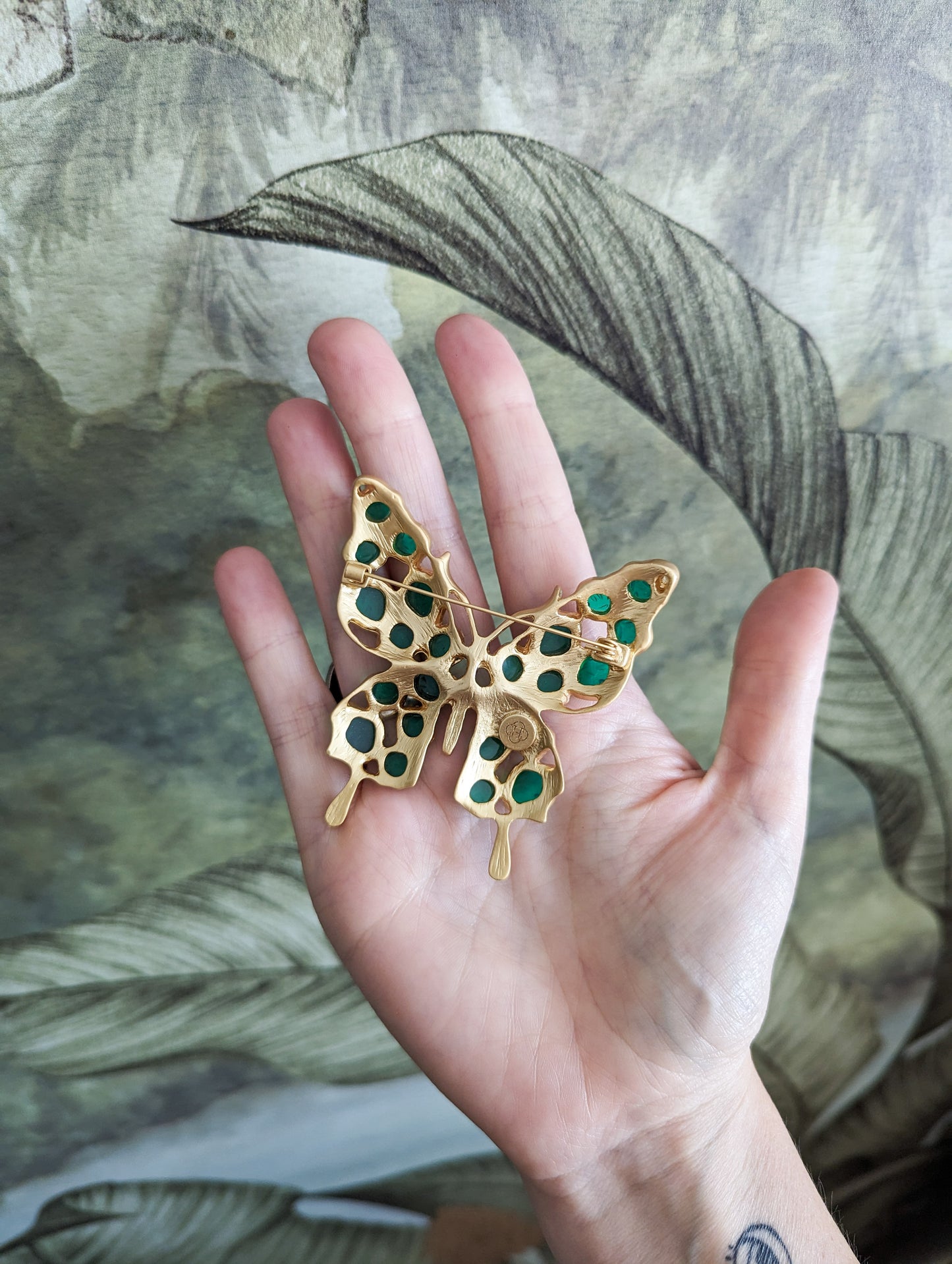 Grande broche papillon