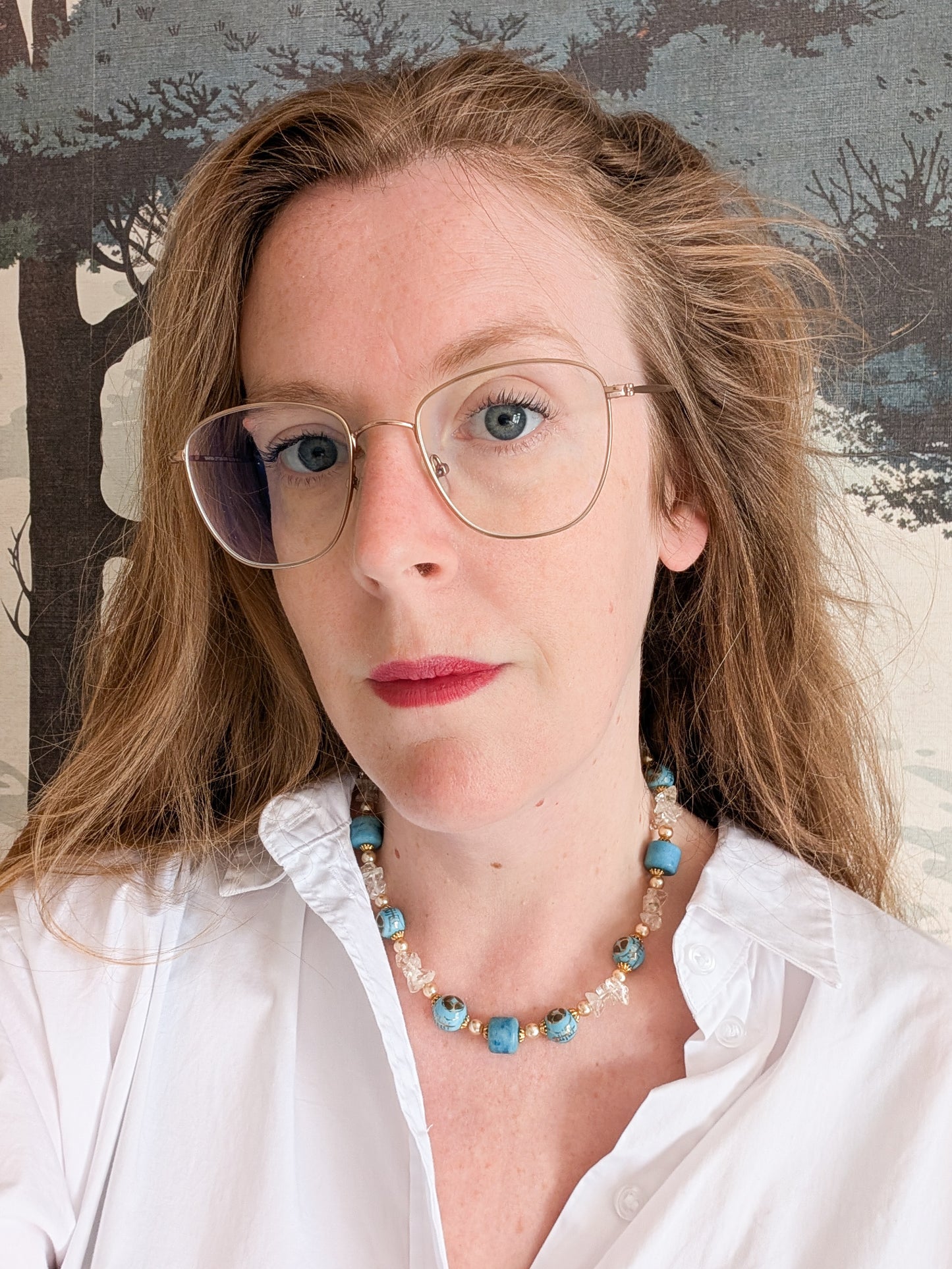 Collier cloisonné et cristaux