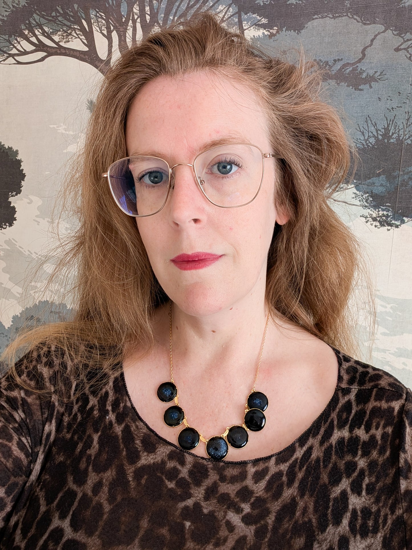 Collier émaux bleu nuit