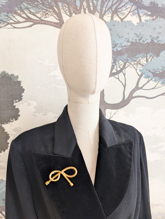 Broche 80's cordelette