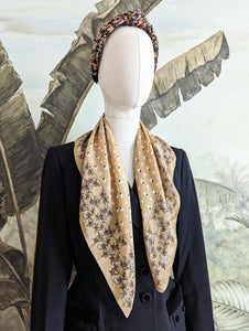 Foulard cœur Jean Patou