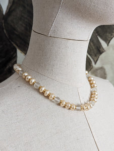 Collier en perles de verre