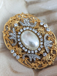 Broche baroque