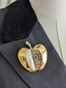 Broche pomme