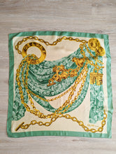 Charger l&#39;image dans la galerie, Foulard Céline