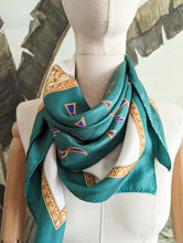 Charger l&#39;image dans la galerie, Foulard soie Jean Claude Jitrois