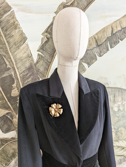 Broche fleur Trifari