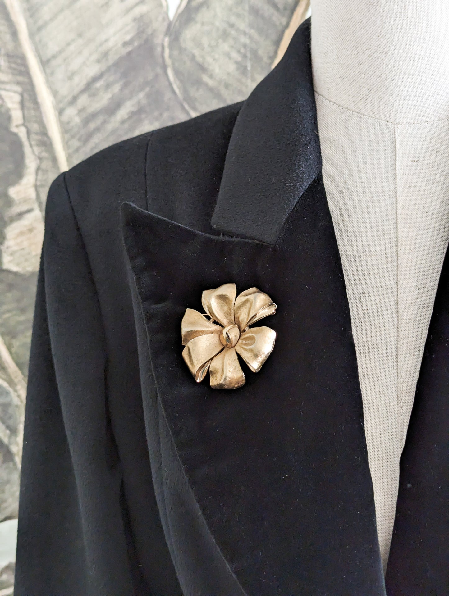 Broche fleur Trifari