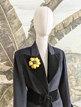 Charger l&#39;image dans la galerie, Broche fleur 50&#39;s