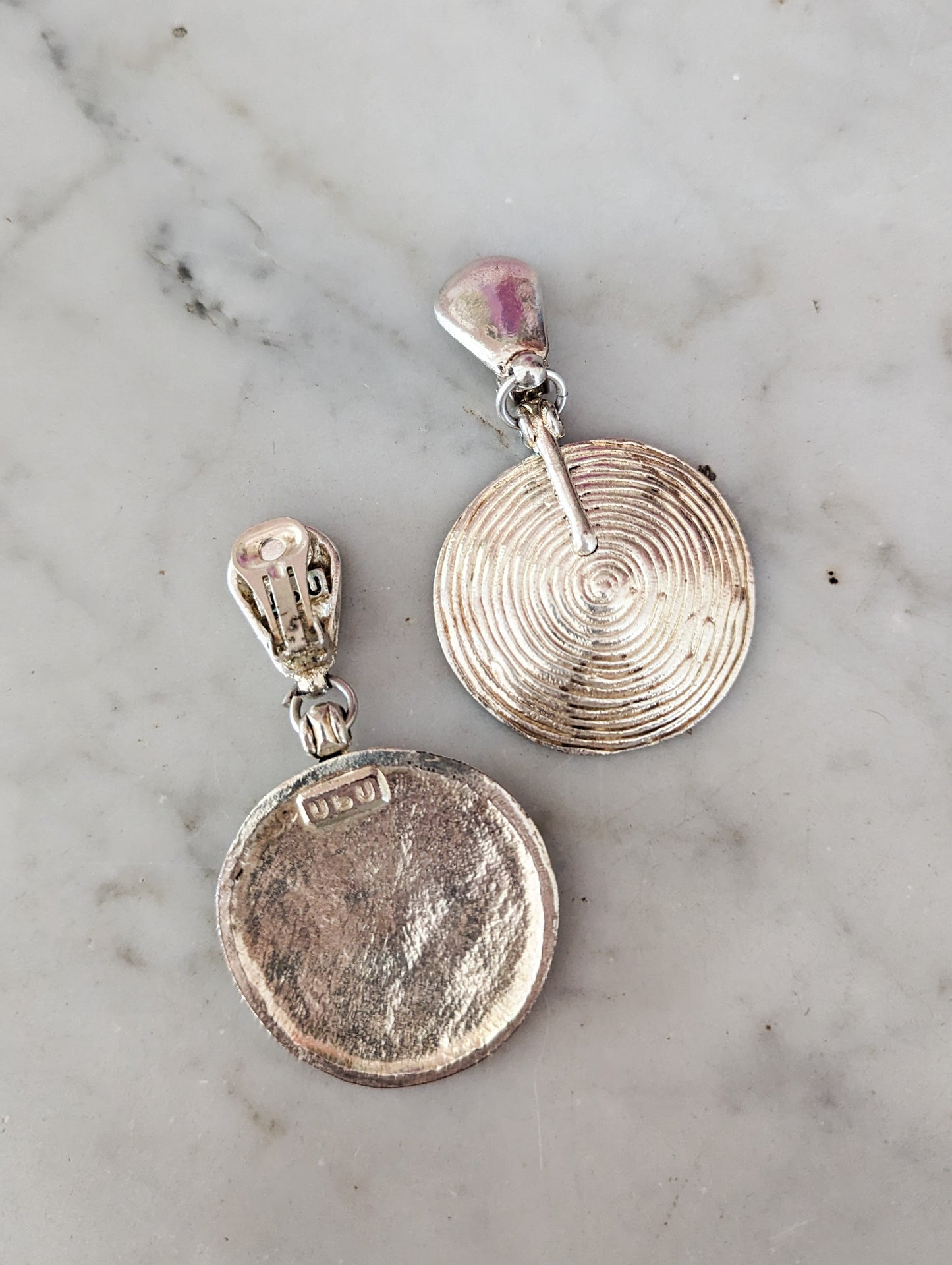 Boucles à clips argentées Ubu