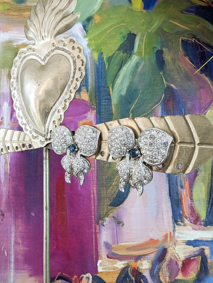 Boucles à clips orchidées