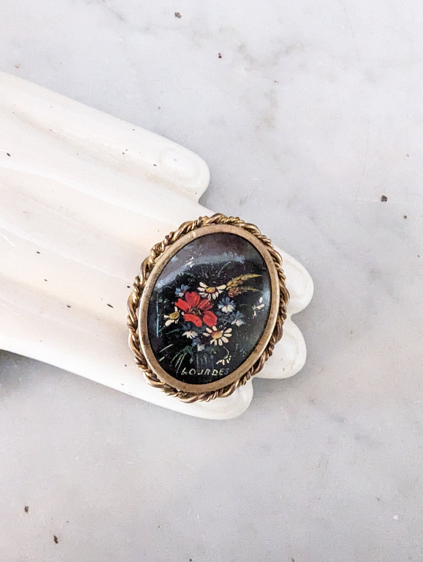 Broche peinte à la main 1950's