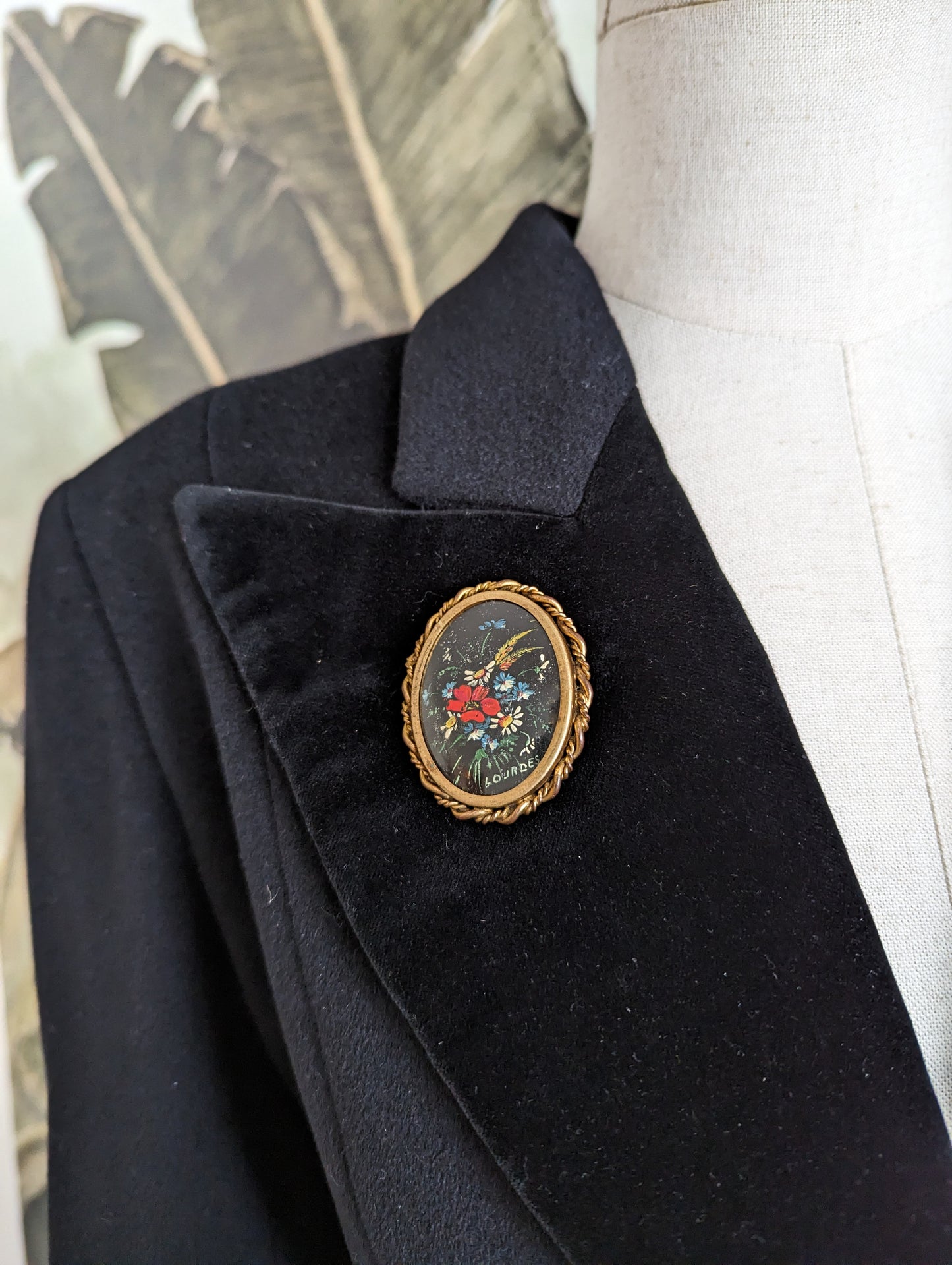 Broche peinte à la main 1950's