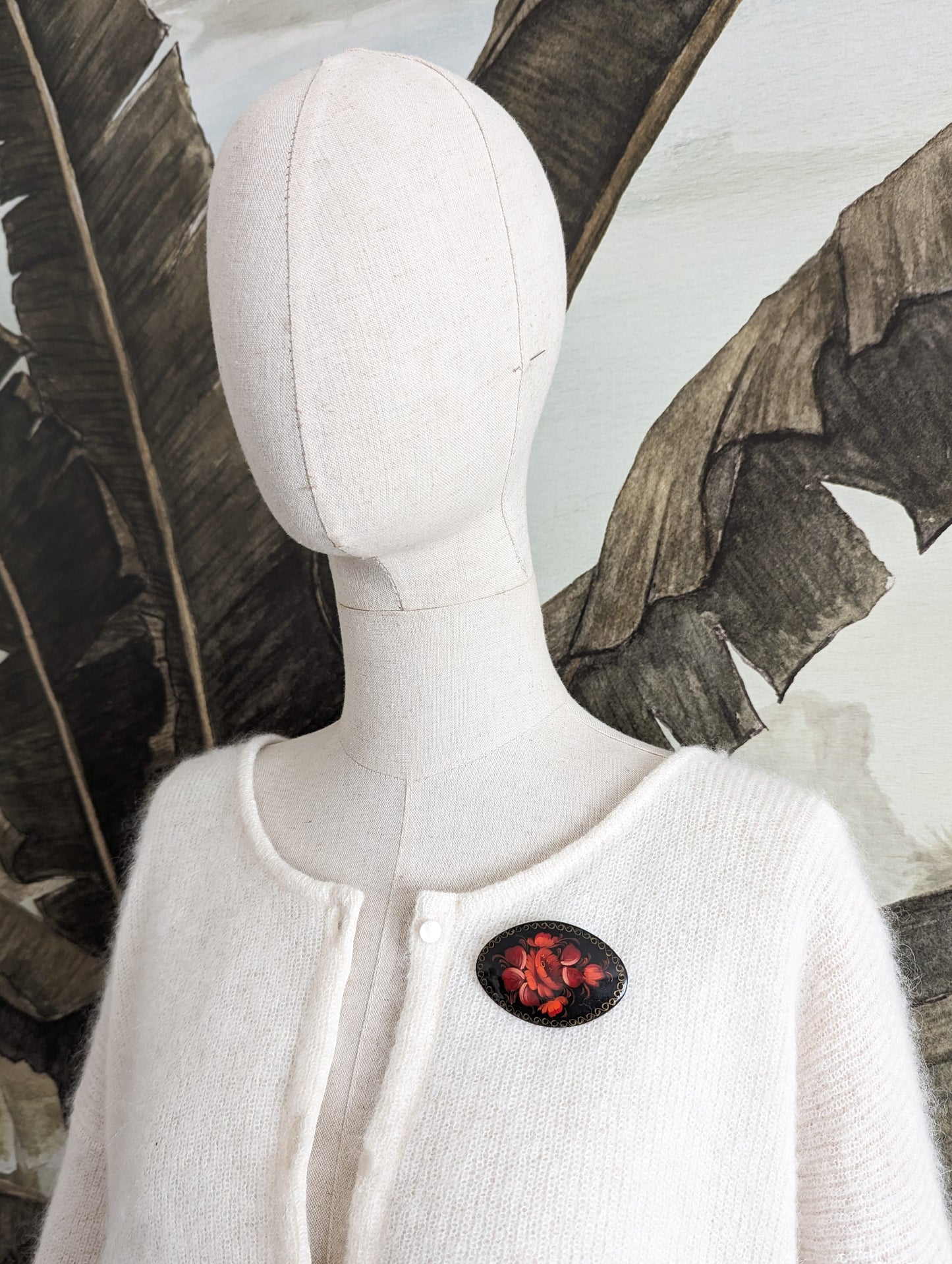 Broche peinte à la main