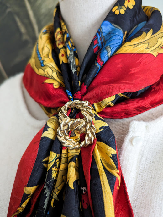 Pince à foulard