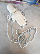 Charger l&#39;image dans la galerie, Lot de deux colliers perles