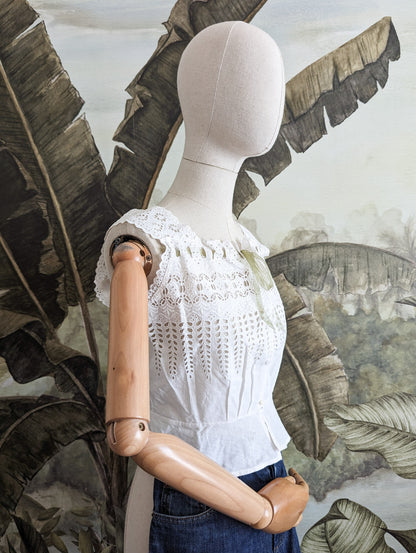 Top brodé 1900's taille 34