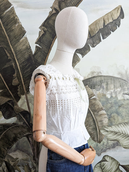 Top brodé 1900's taille 34