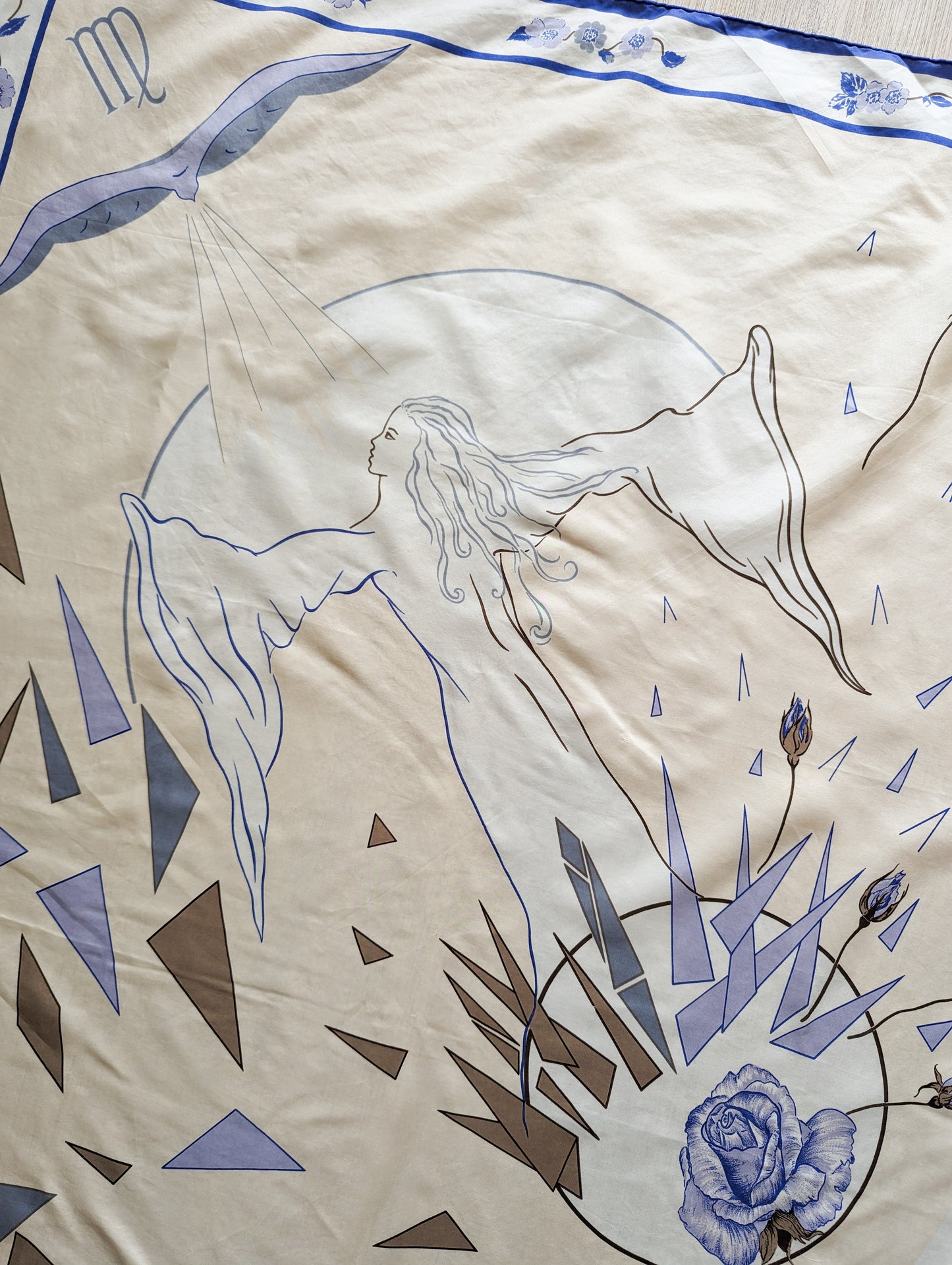 Foulard astro Vierge