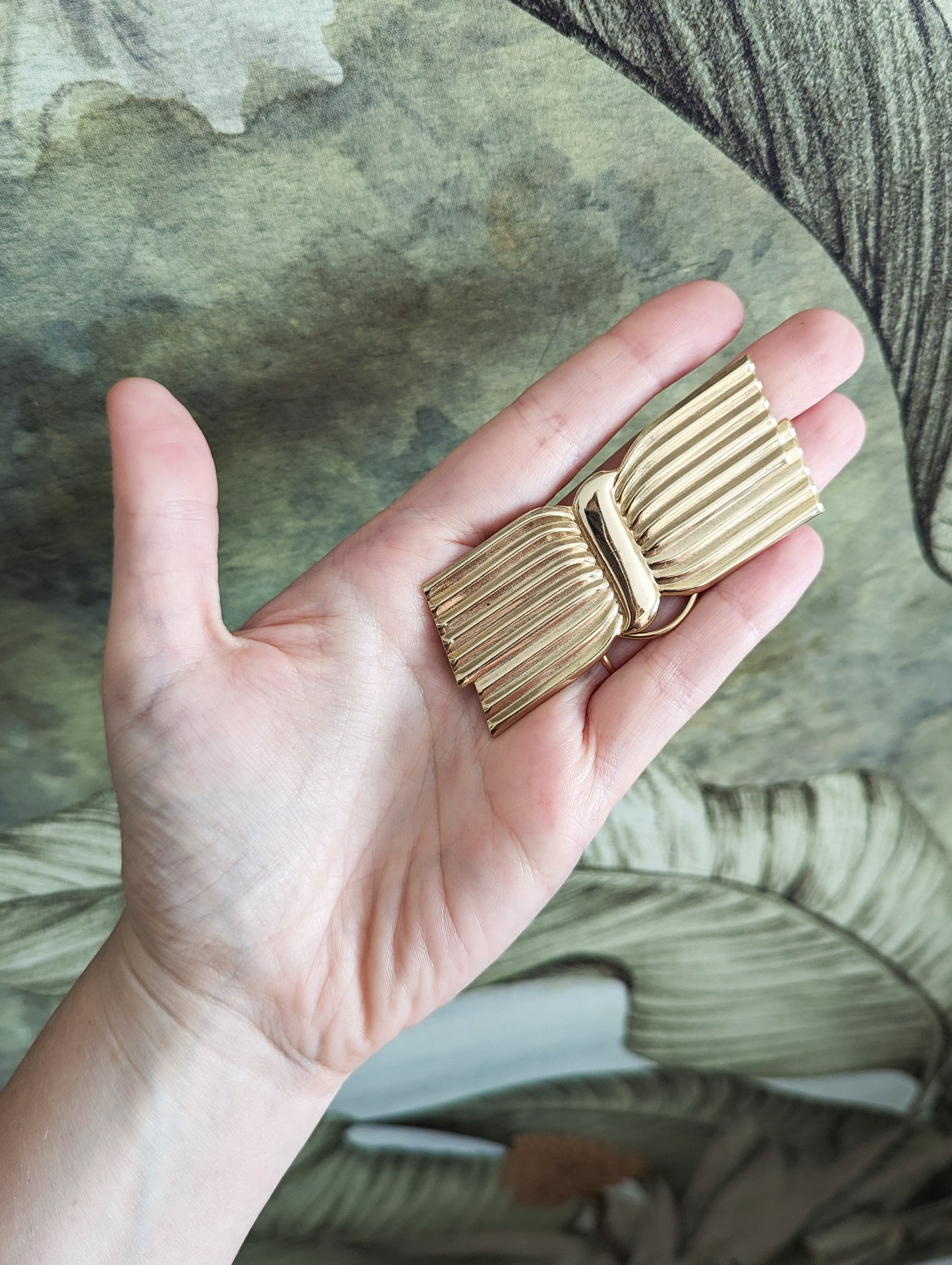 Pince à foulard noeud