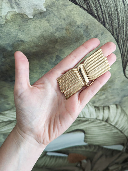 Pince à foulard noeud