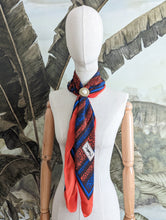 Charger l&#39;image dans la galerie, Foulard Yves Saint Laurent