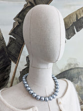 Charger l&#39;image dans la galerie, Collier perles bleues