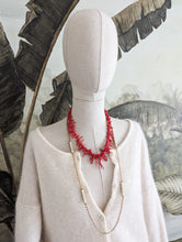 Charger l&#39;image dans la galerie, Collier en corail