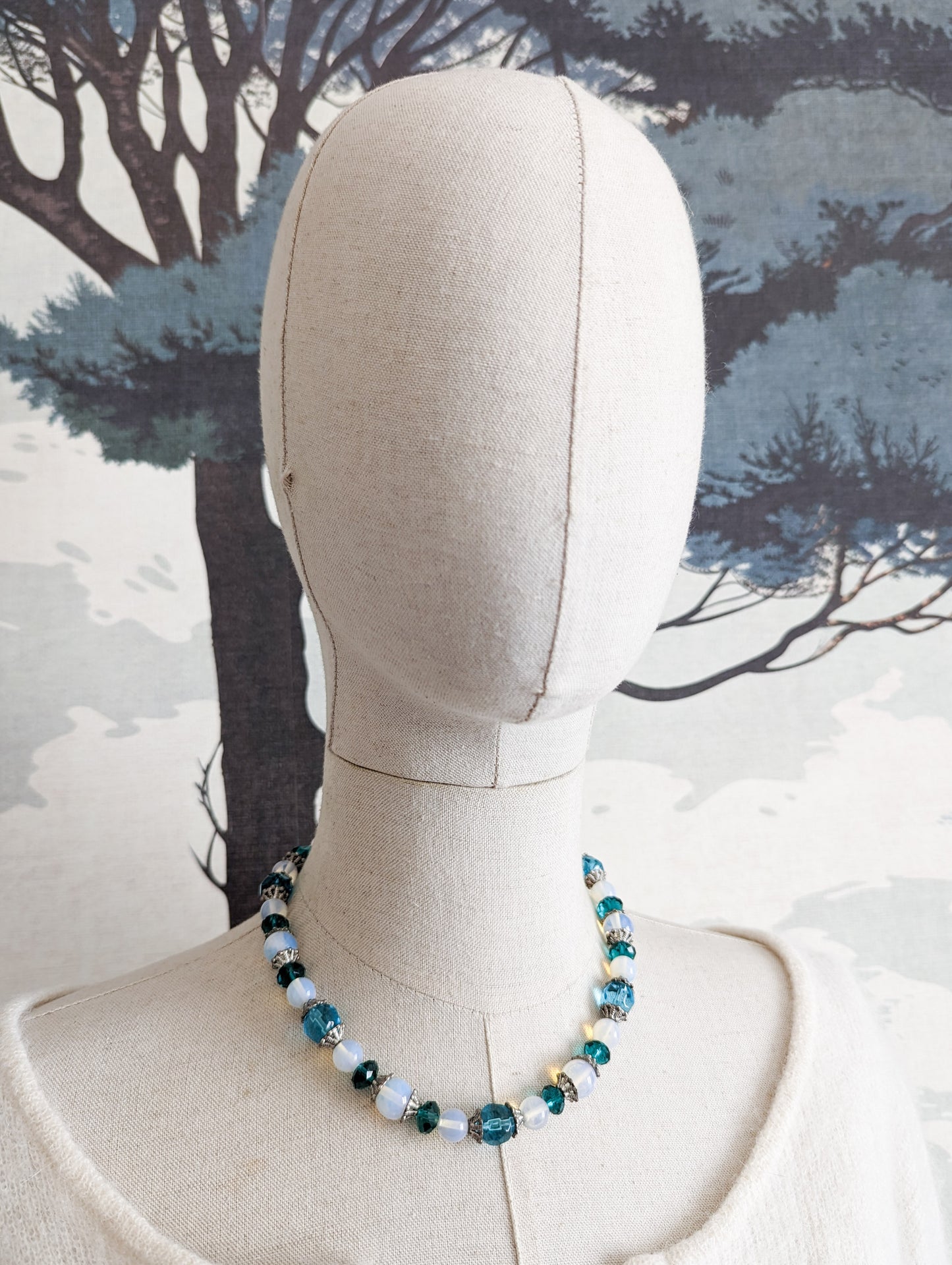 Collier verre perles de lune