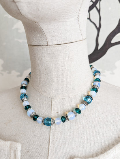 Collier verre perles de lune