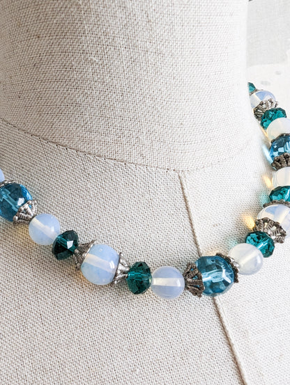 Collier verre perles de lune