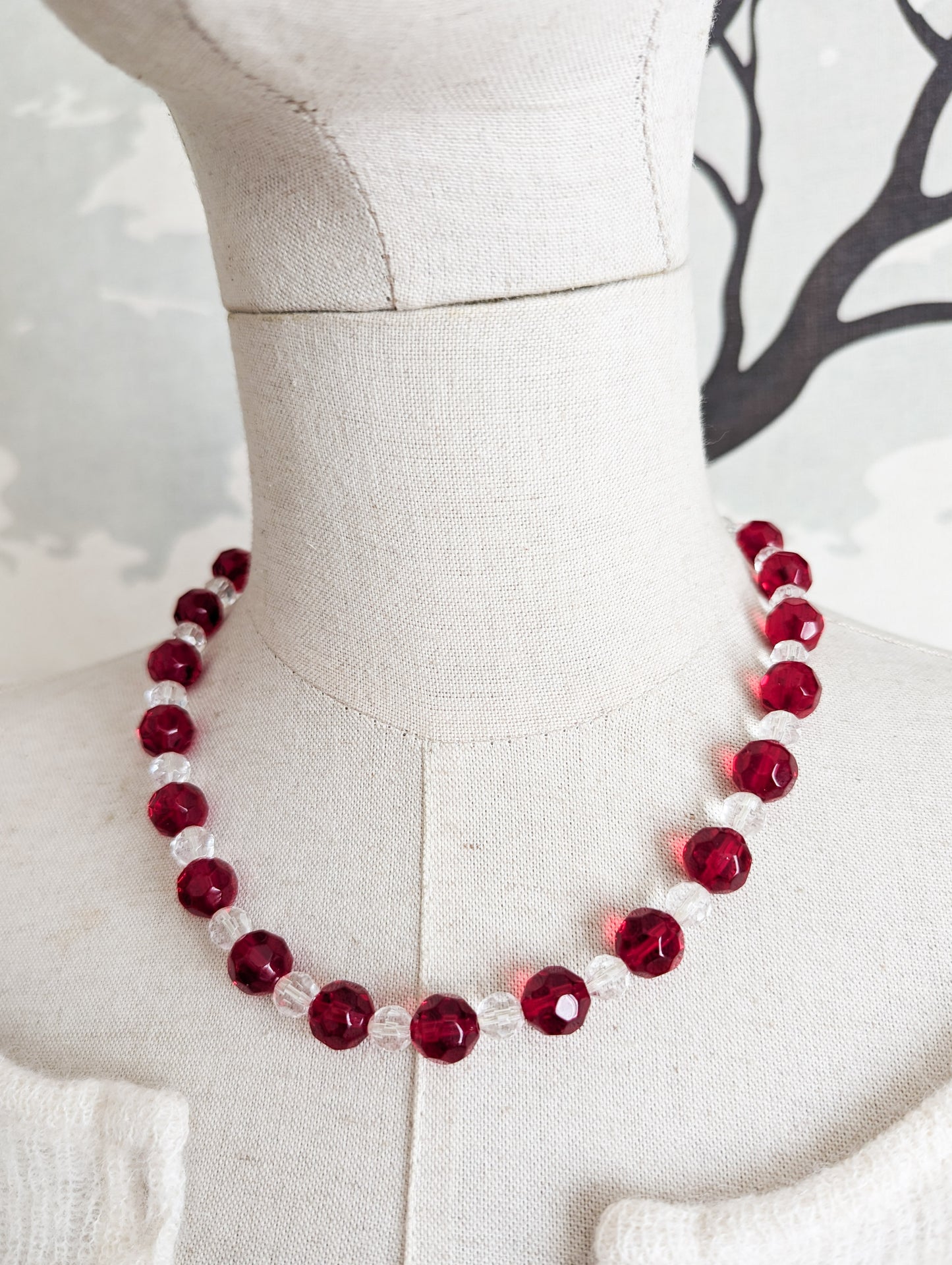 Collier verre rouge