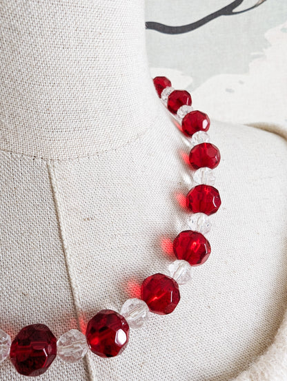 Collier verre rouge