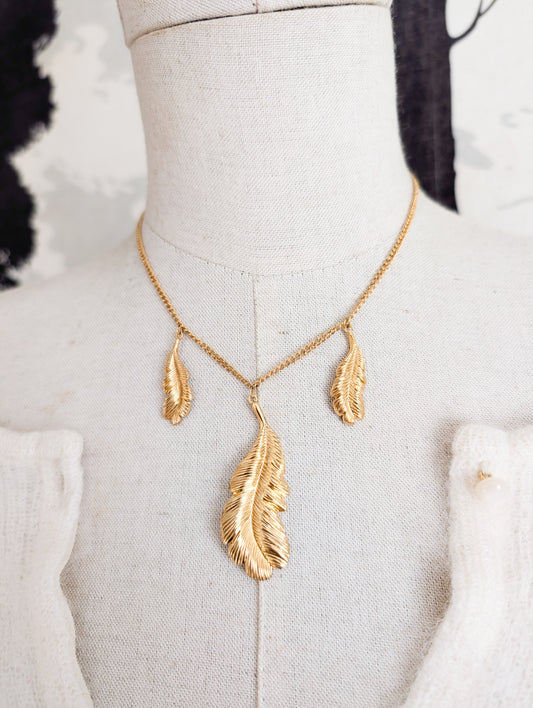 Collier plumes Corocraft