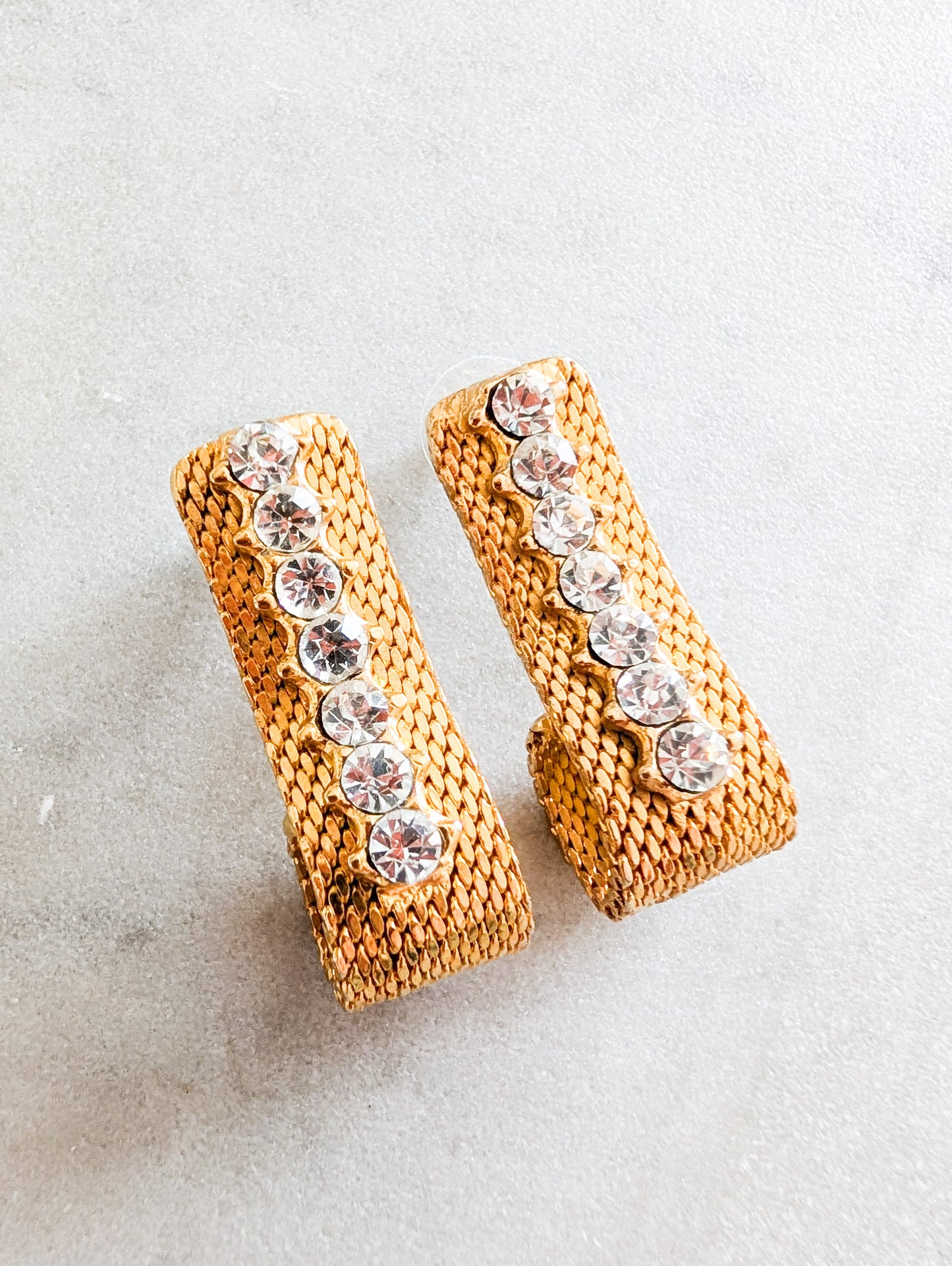 Boucles oreilles percées