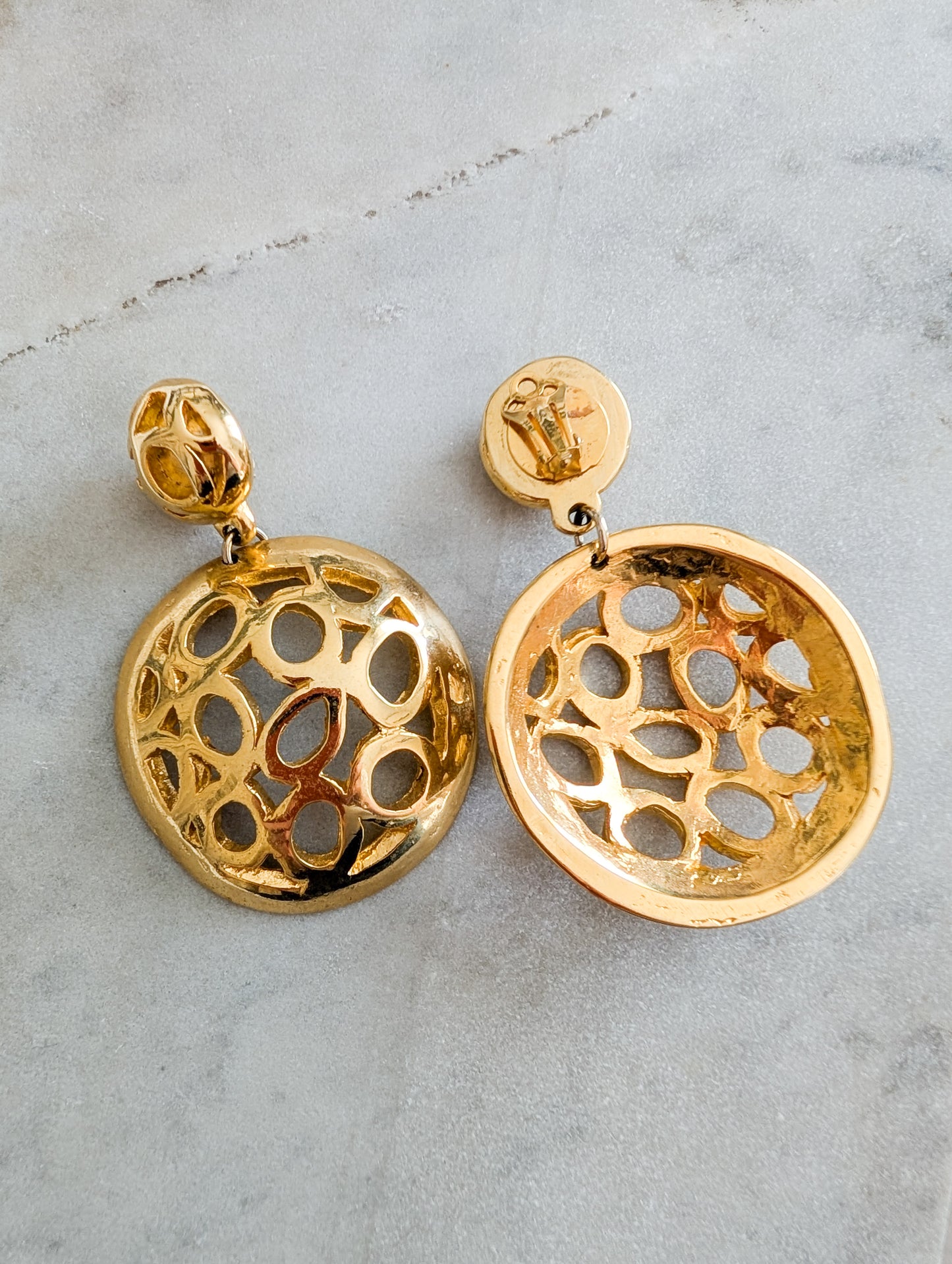 Très grande paire de boucles 80's