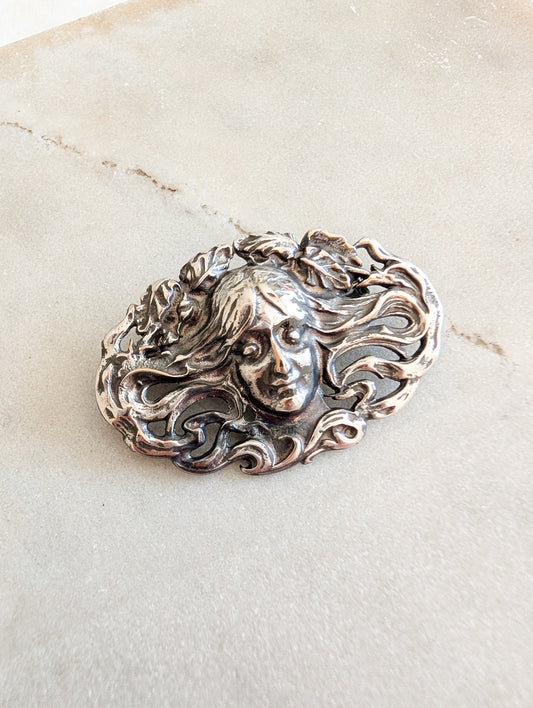 Broche style Art Nouveau