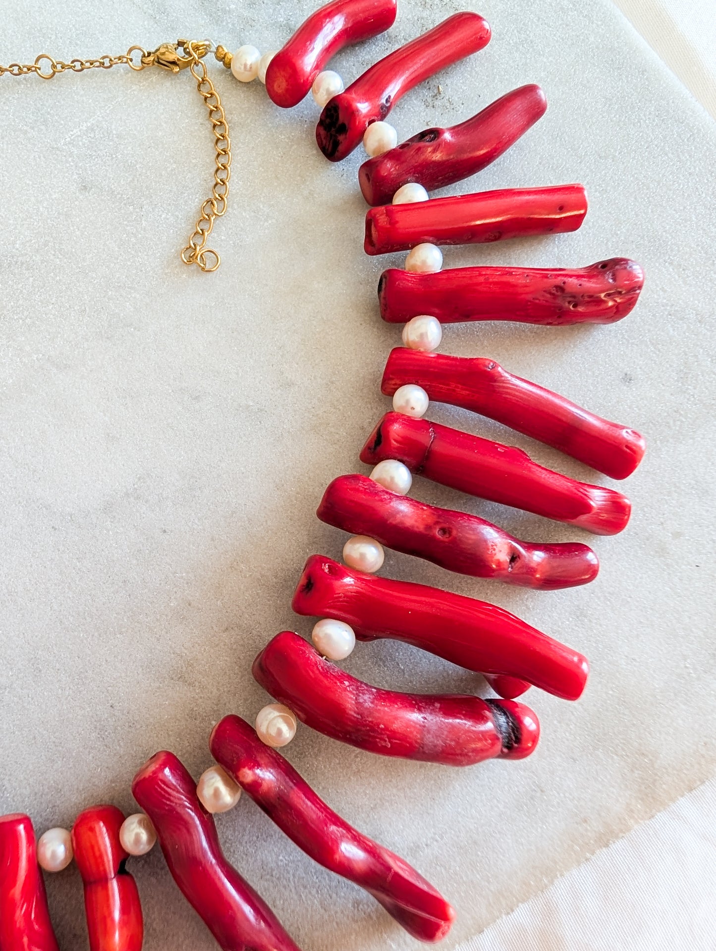Collier corail bambou et perles