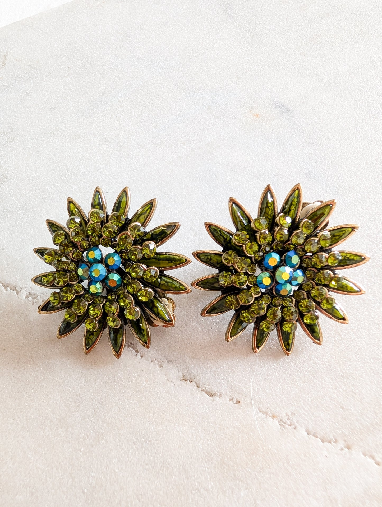 Boucles fleurs à clips