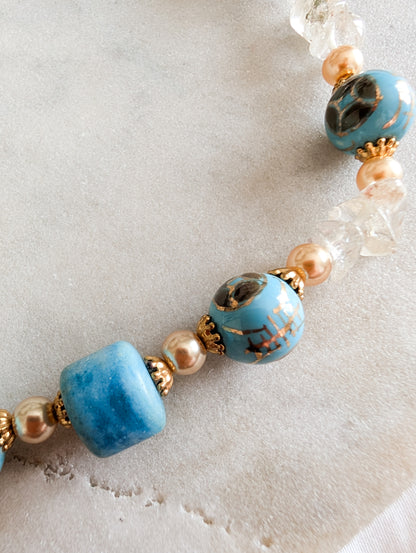 Collier cloisonné et cristaux