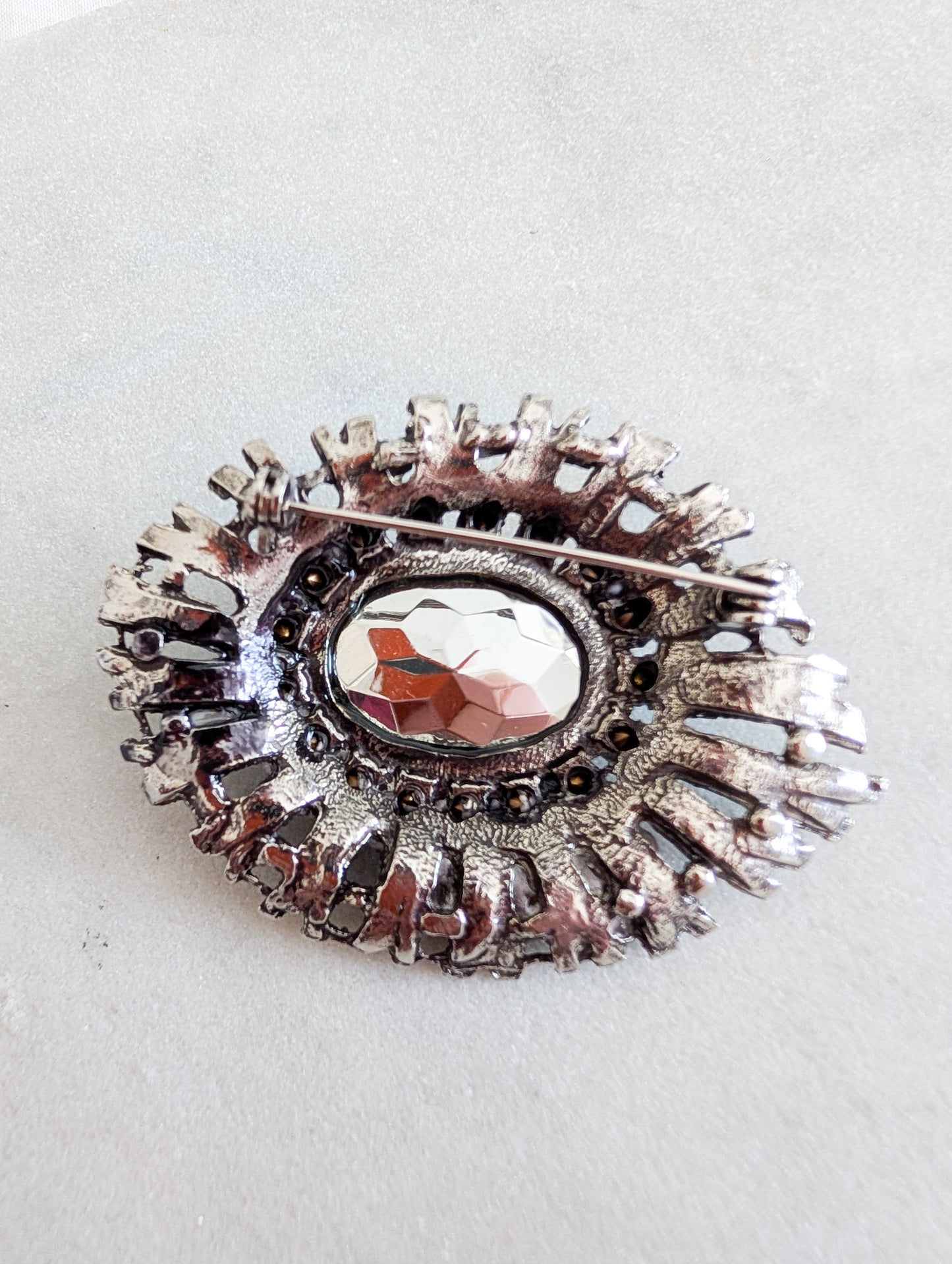Broche baroque argent