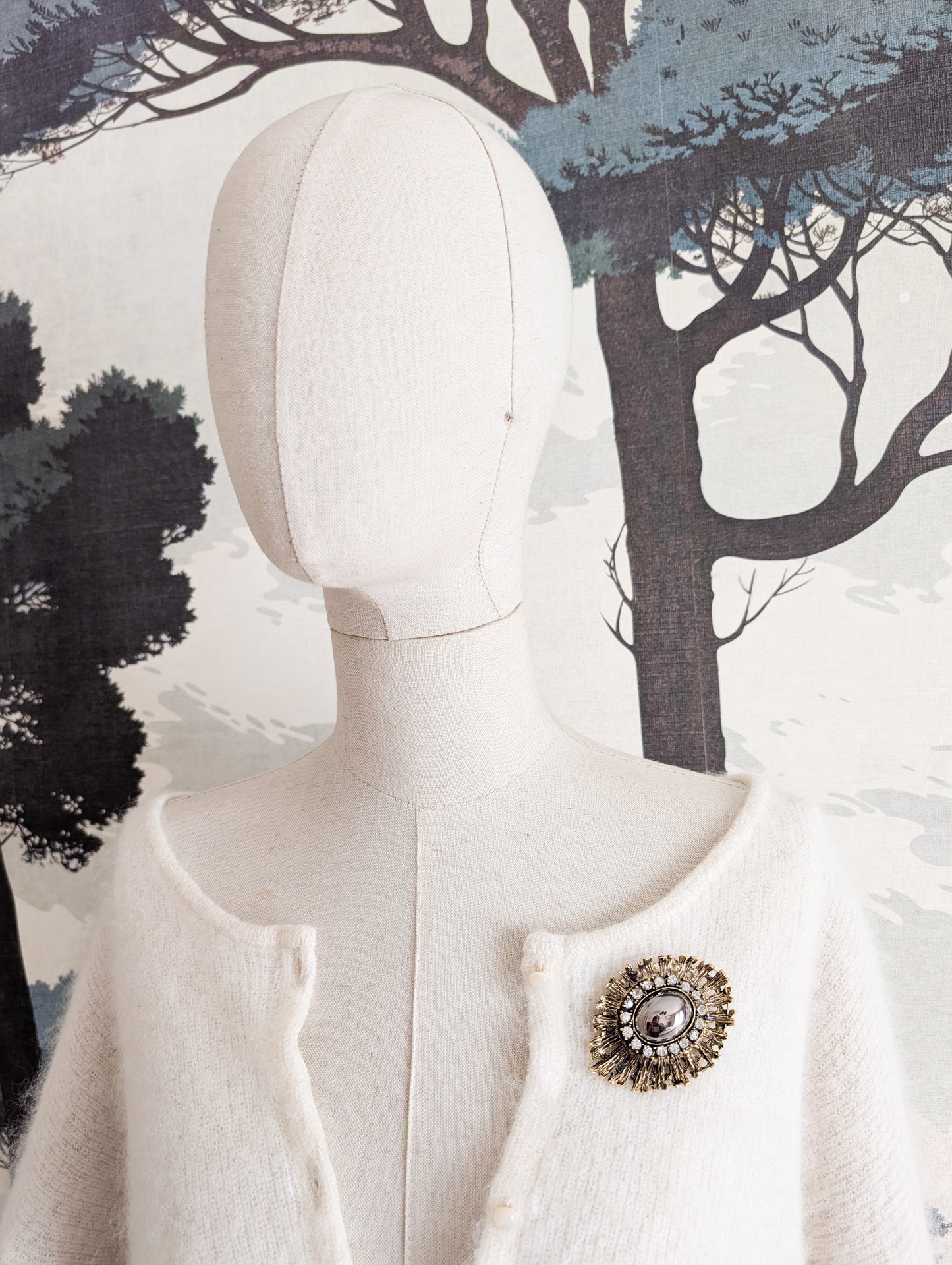 Broche Baroque hématite