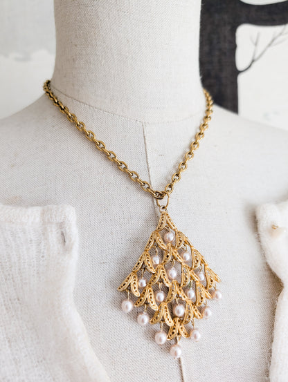 Grand pendentif perles 60's