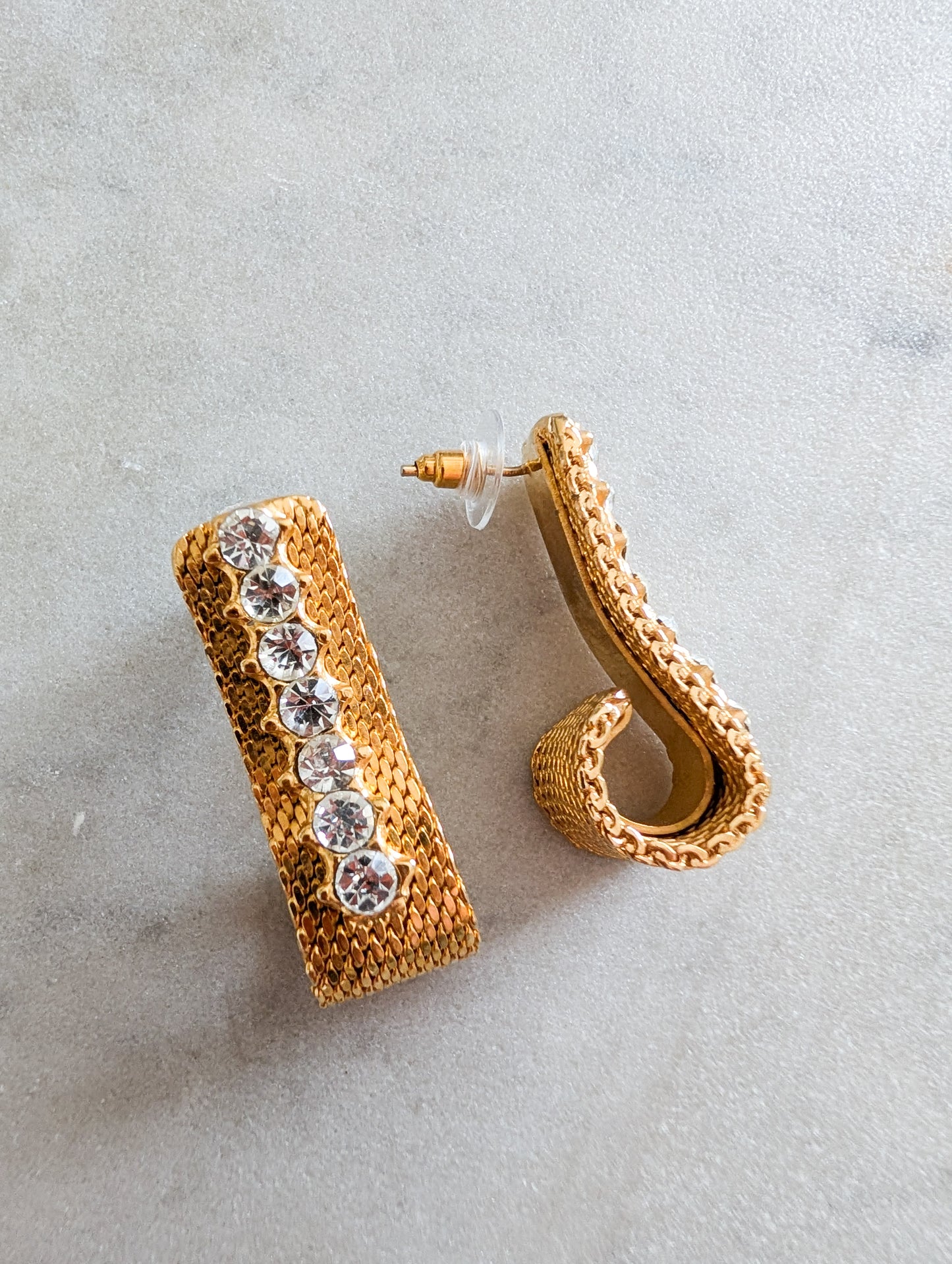 Boucles oreilles percées