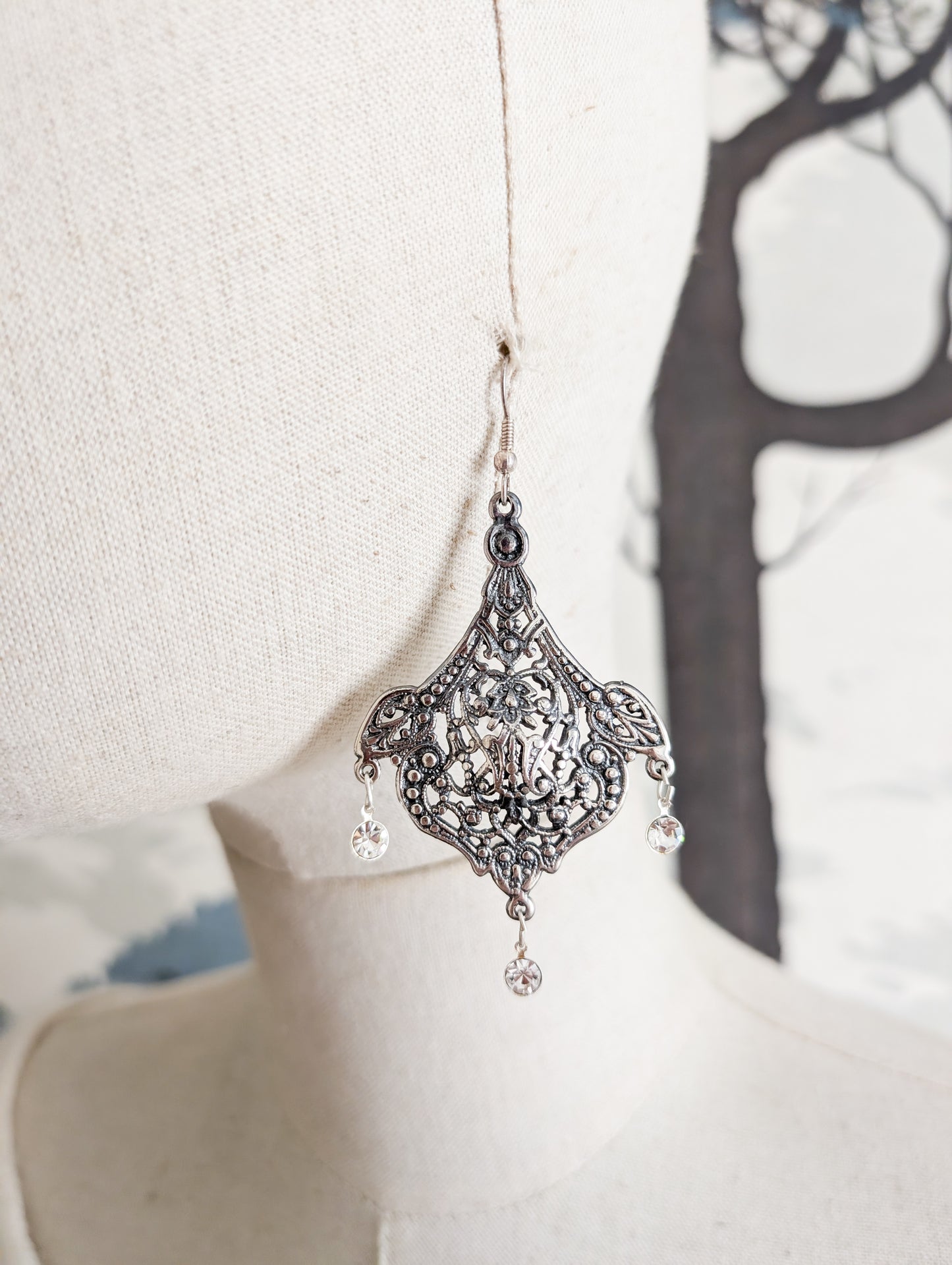 Grandes boucles Art Nouveau pierres blanches