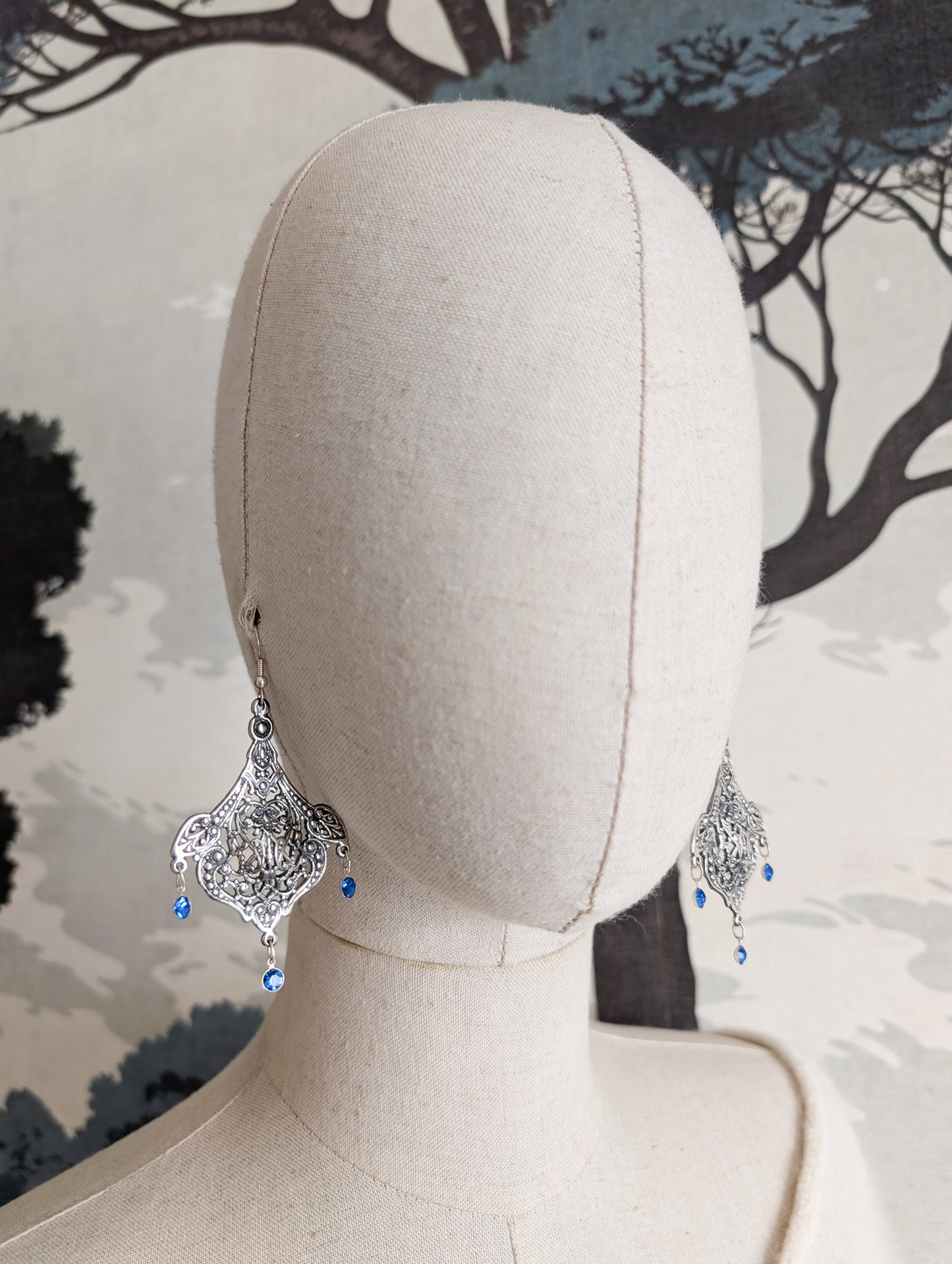 Grandes boucles Art Nouveau pierres bleues