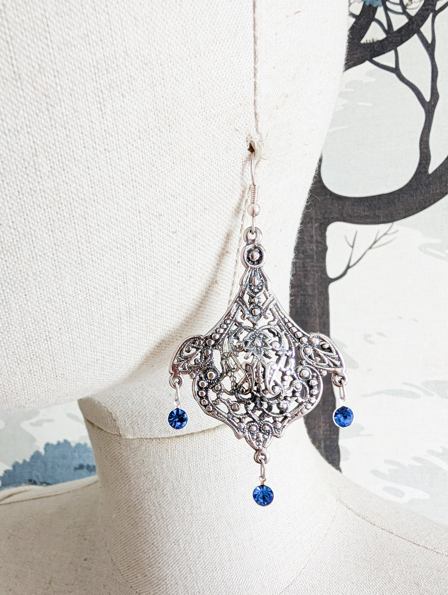 Grandes boucles Art Nouveau pierres bleues