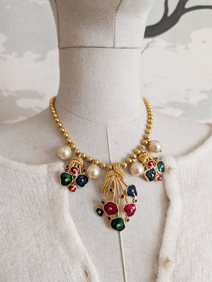 Collier bouquets