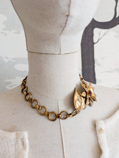 Collier fleur 1950
